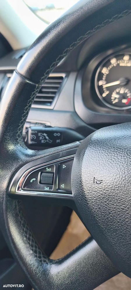 Skoda RAPID 1.2 TSI Ambition Green tec - 10