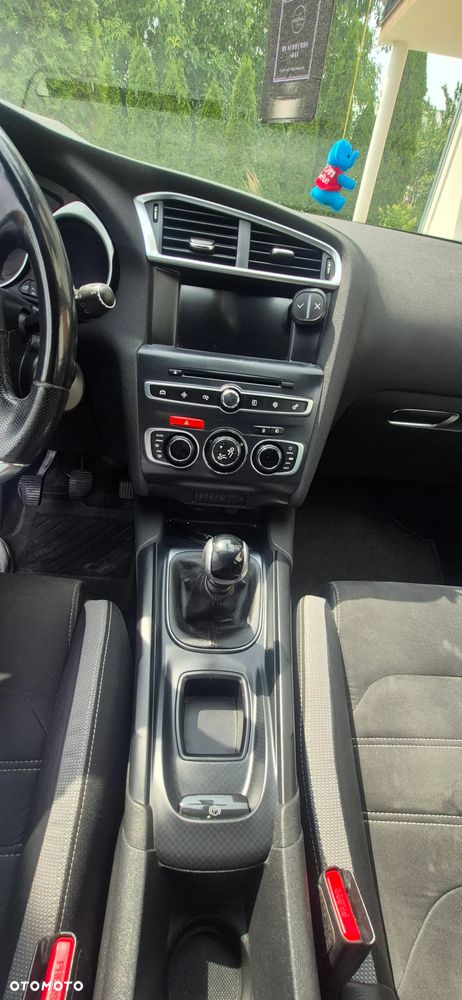 DS Automobiles DS 4 - 7
