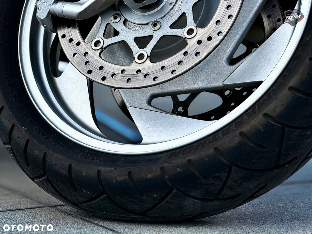 Suzuki Boulevard - 23