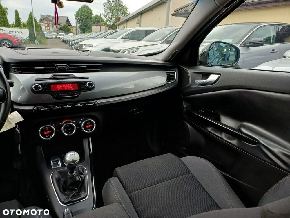 Alfa Romeo Giulietta 2.0 JTDM 16V Turismo - 20