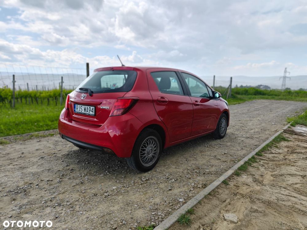 Toyota Yaris 1.4 D-4D Sol - 16