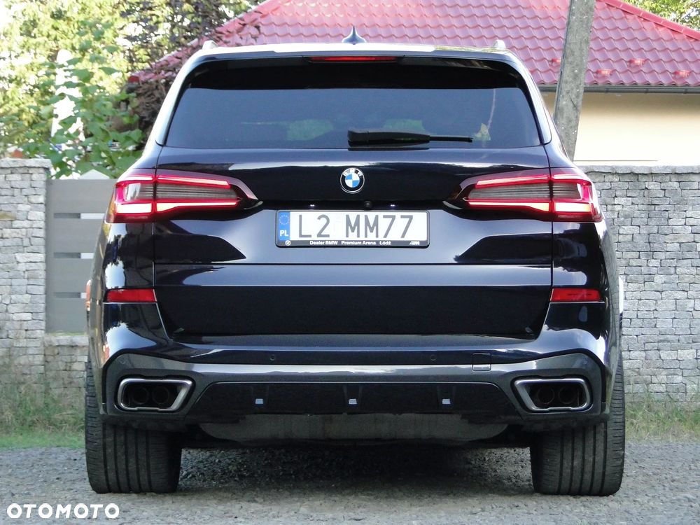 BMW X5 M50i - 7
