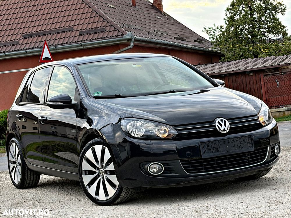 Volkswagen Golf - 28