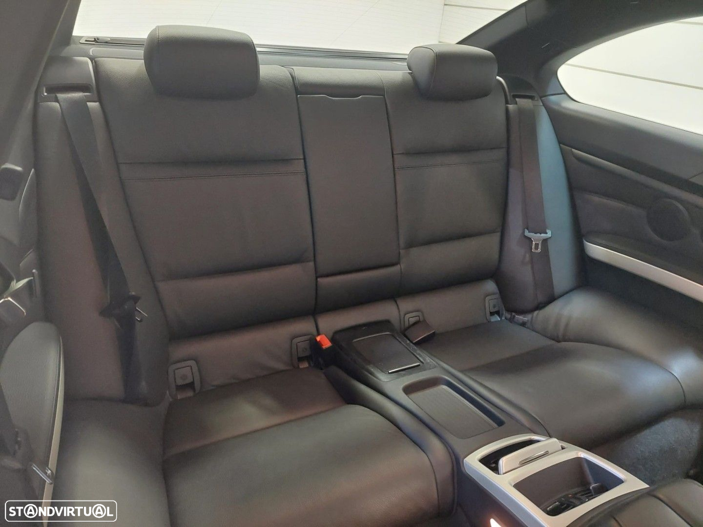 BMW 335 i Coupe Aut. - 28
