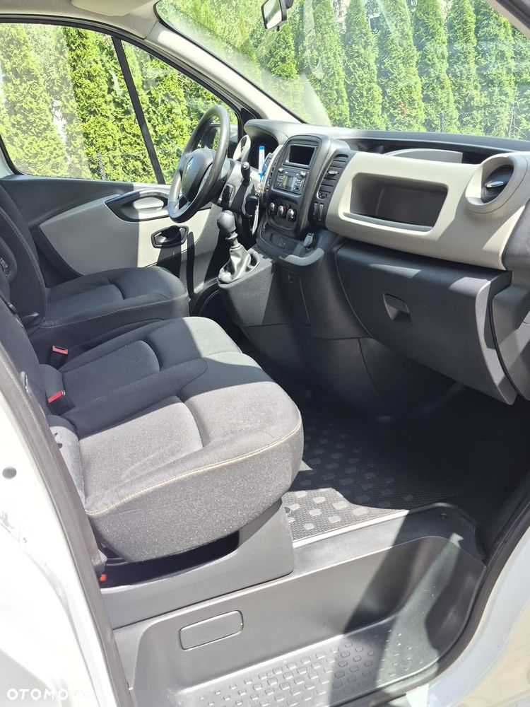 Renault Trafic - 10