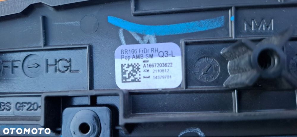 MERCEDES ML GL W166 DEKOR LISTWA BOCZEK DRZWI PRAWY PRZÓD LED A1667203622 - 9