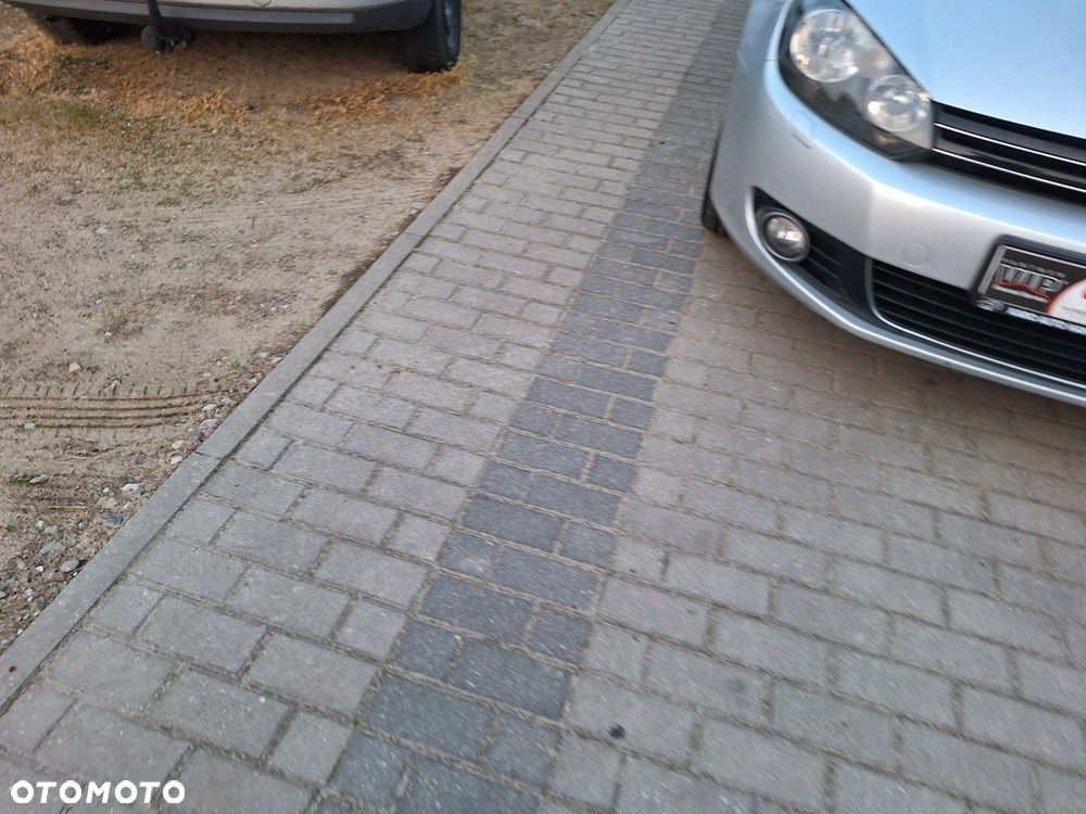 Volkswagen Golf 1.6 TDI DPF Style - 4