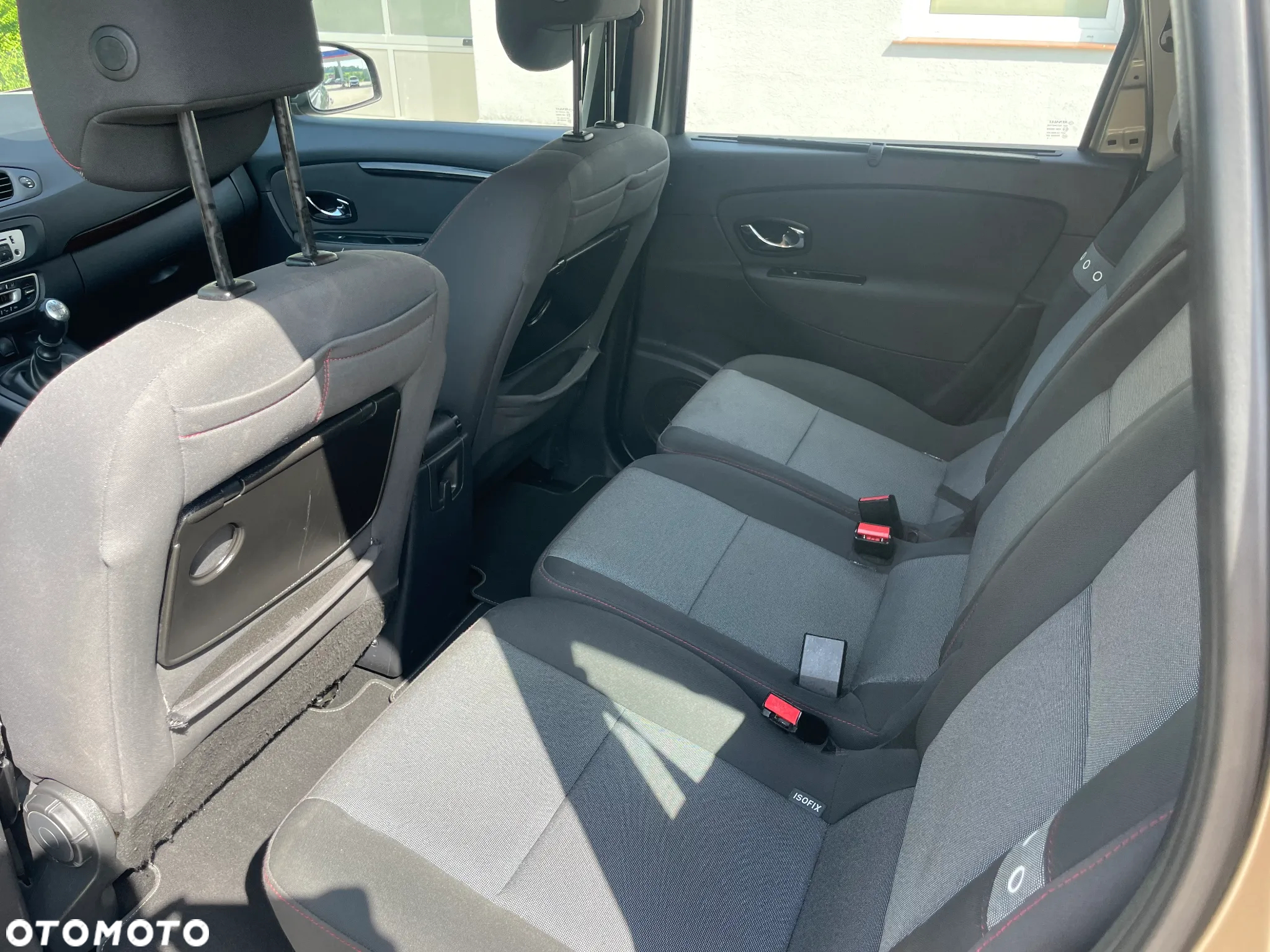 Renault Scenic ENERGY TCe 130 BOSE EDITION - 13