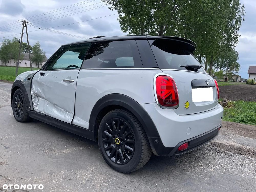 MINI Cooper SE Trim M - 7