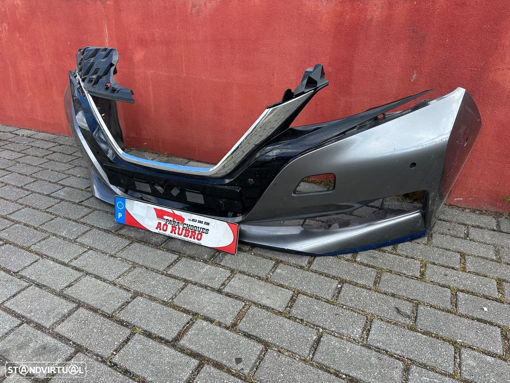 Parachoque nissan leaf - 3