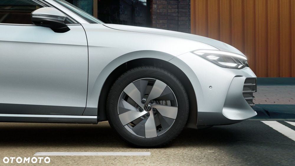 Volkswagen Passat - 8