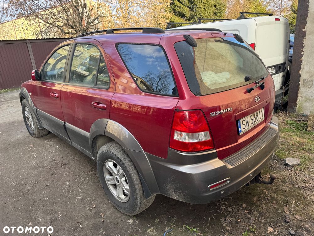 Kia Sorento - 2
