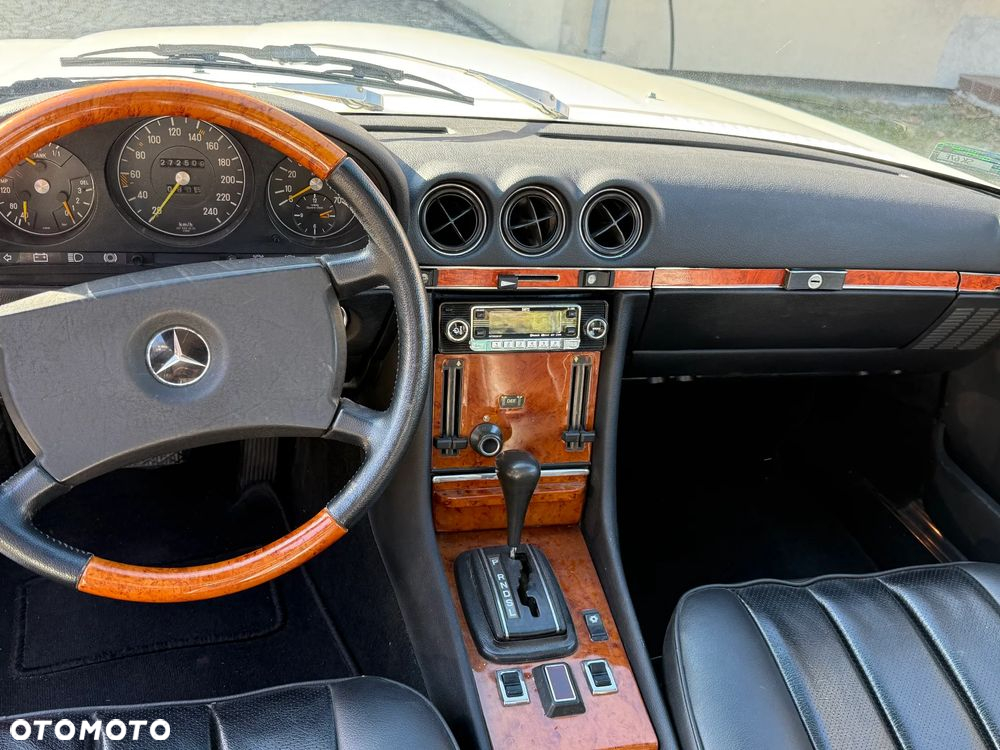 Mercedes-Benz SLC - 8