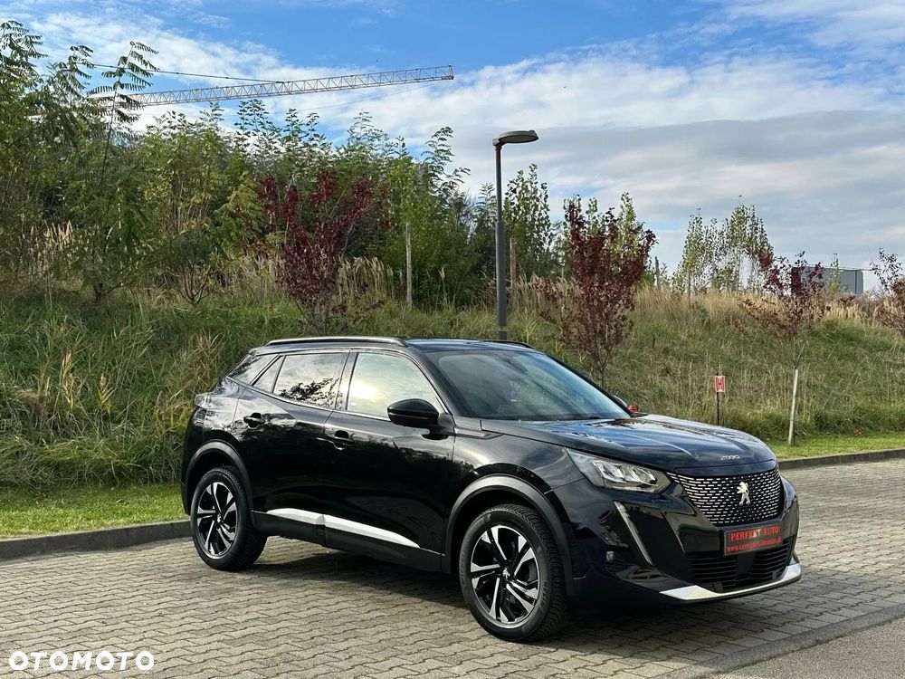 Peugeot 2008 BlueHDi 130 Allure S&S EAT8 - 18