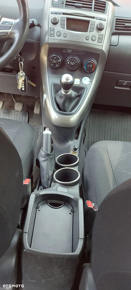 Toyota Verso 1.6 Luna - 34