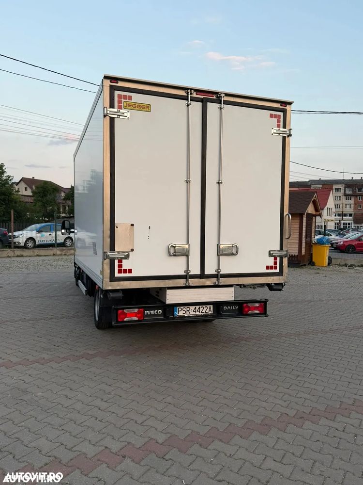 Iveco Daily - 18