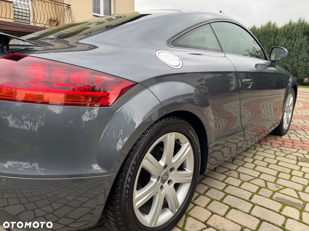 Audi TT Coupé - 18