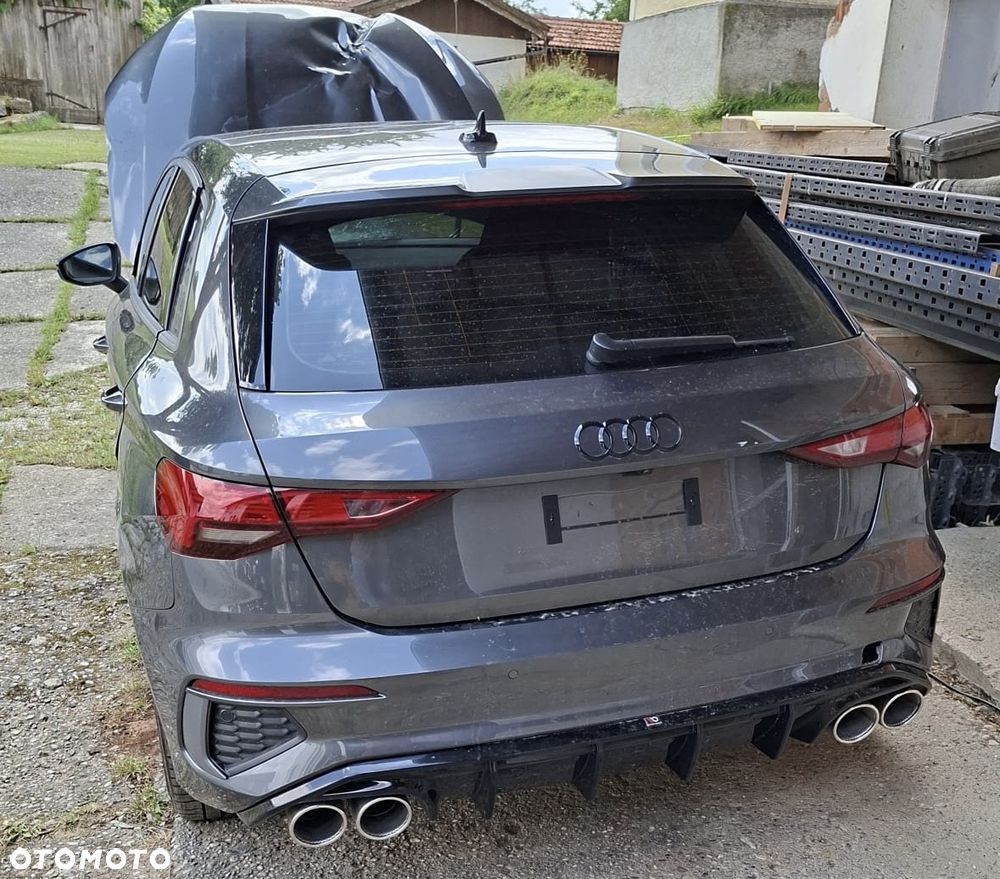 Audi A3 Sportback 2.0 TDI S tronic S line Sportpaket - 2
