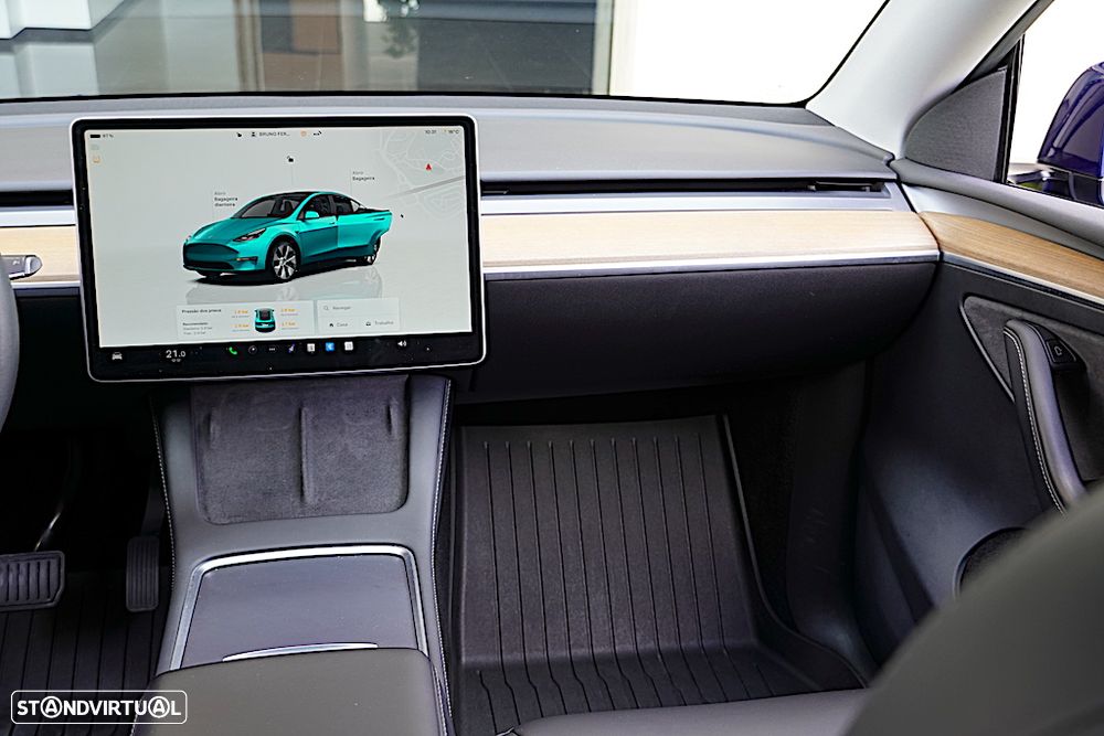 Tesla Model Y Long Range Tração Integral - 21