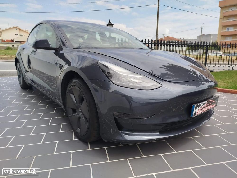 Tesla Model 3 Long-Range Dual Motor AWD - 2