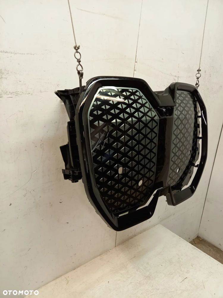 Bmw iX i20 grill atrapa nerki ramka stelaz wspornik w zderzak - 3