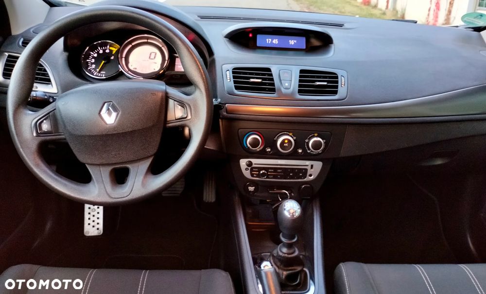 Renault Megane - 11