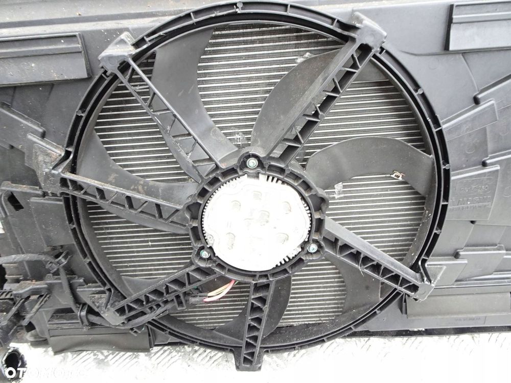 pas przedni chłodnice kpl. volkswagen golf vii 1.4 tsi 5q0121203aa - 9