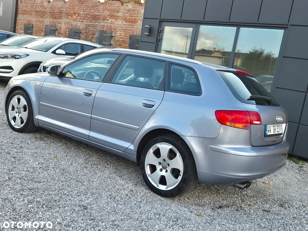 Audi A3 Sportback - 8