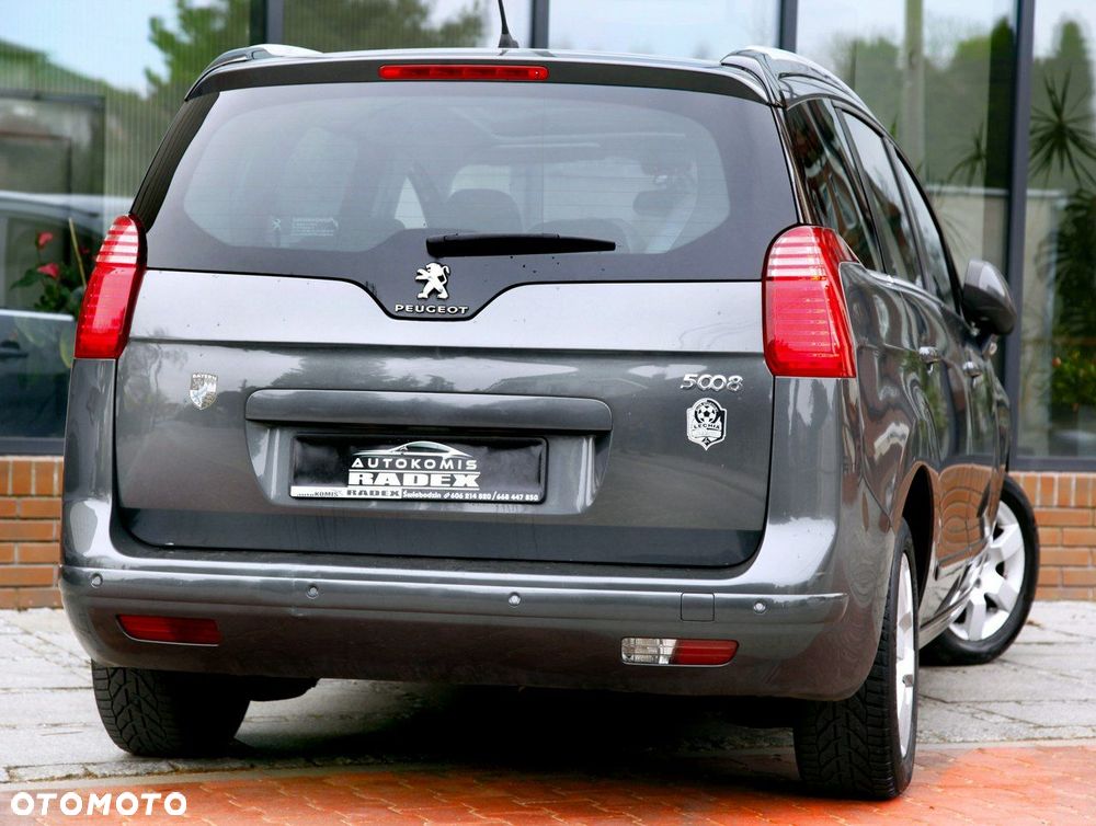 Peugeot 5008 - 22