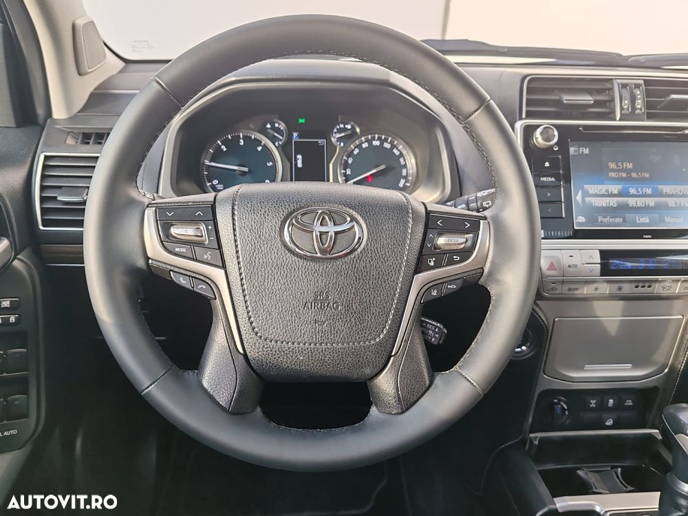 Toyota Land Cruiser 2.8 D-4D Automatik Comfort - 11