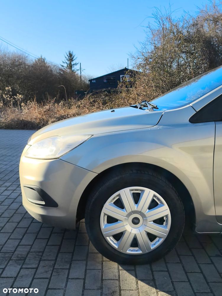 Ford Focus - 14