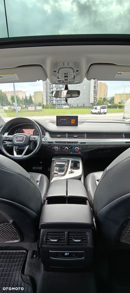 Audi Q7 3.0 TFSI Quattro Tiptronic - 9
