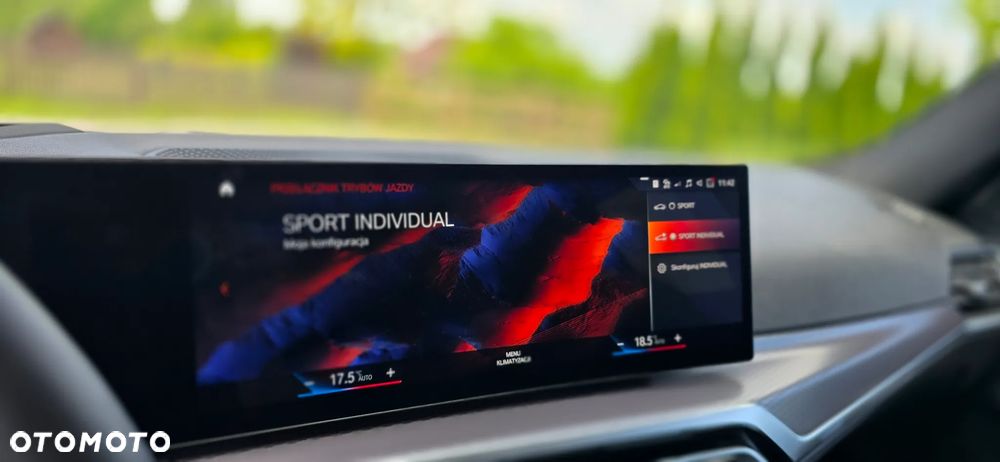 BMW Seria 3 320d Touring xDrive M Sport - 29