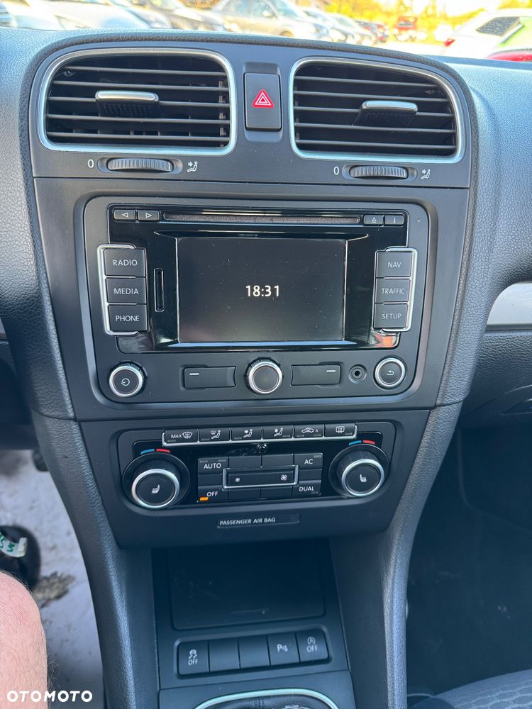 Volkswagen Golf - 4