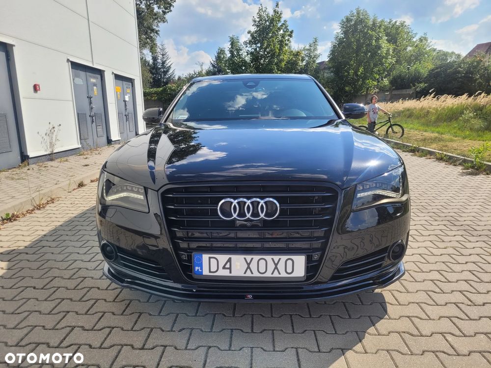 Audi A8 - 7