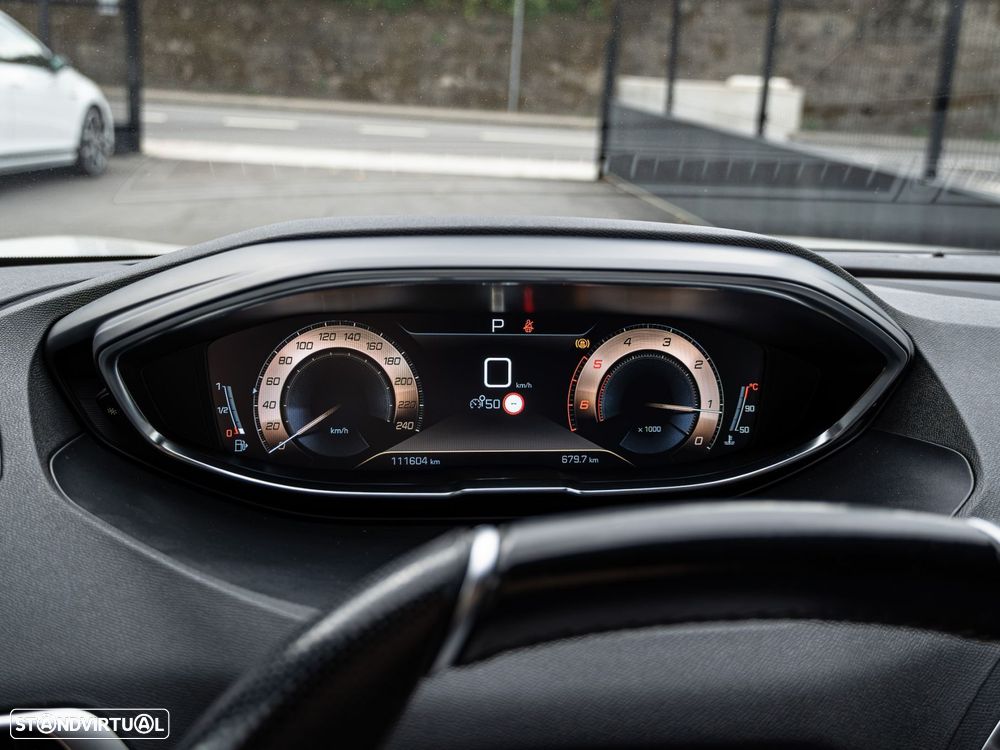 Peugeot 3008 1.5 BlueHDi GT Line EAT8 - 31