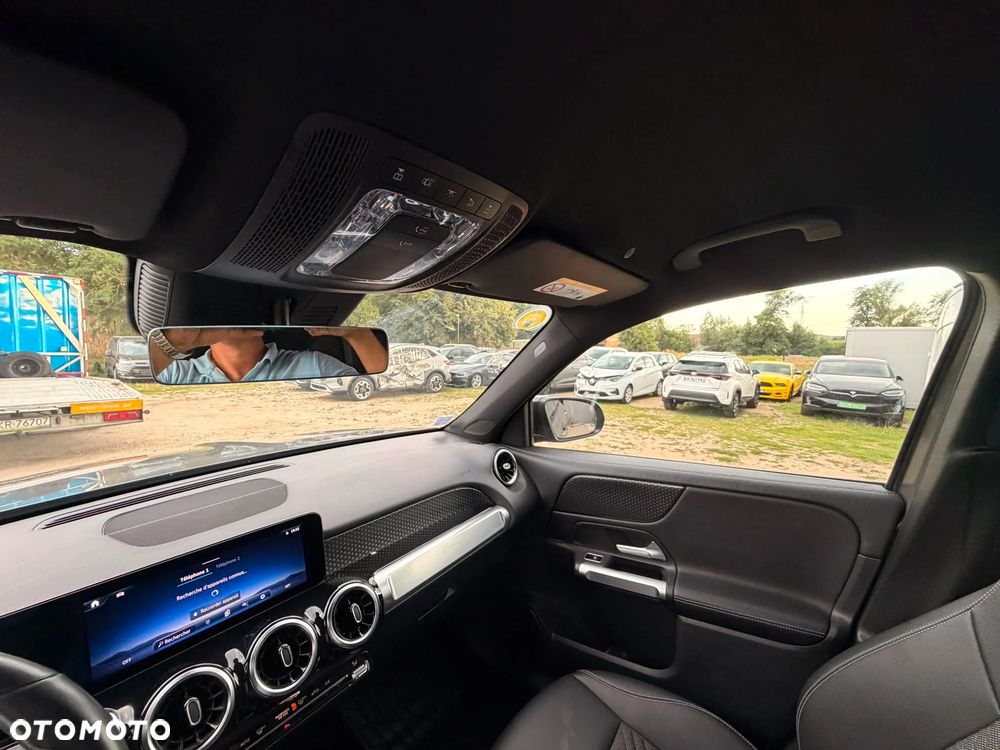 Mercedes-Benz GLB 200 d 8G-DCT AMG Line Advanced Plus - 17