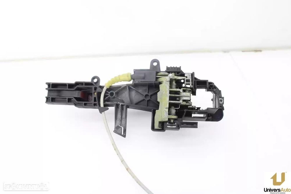 MANIPULO EXTERIOR FRONTAL ESQUERDO BMW 1 2008 - - 4