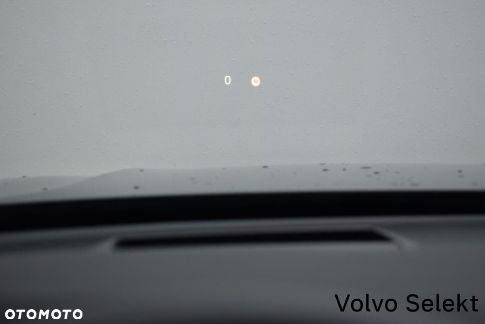 Volvo XC 60 - 33