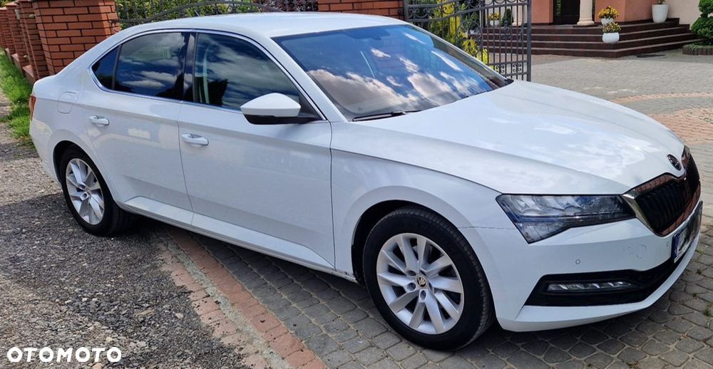 Skoda Superb 2.0 TDI SCR Ambition DSG - 1