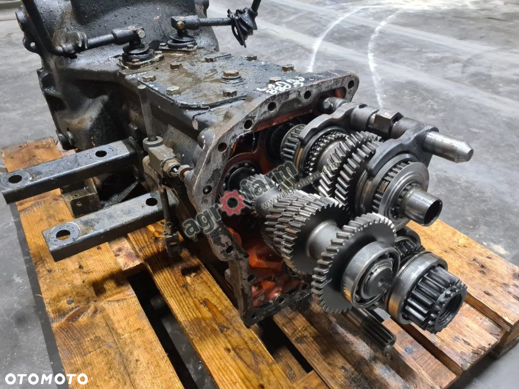SKRZYNIA BIEGÓW LAMBORGHINI 880-S AGIL 0007710040 - 3
