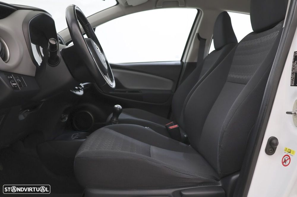 Toyota Yaris 1.0 VVT-i ACtive+AC - 4