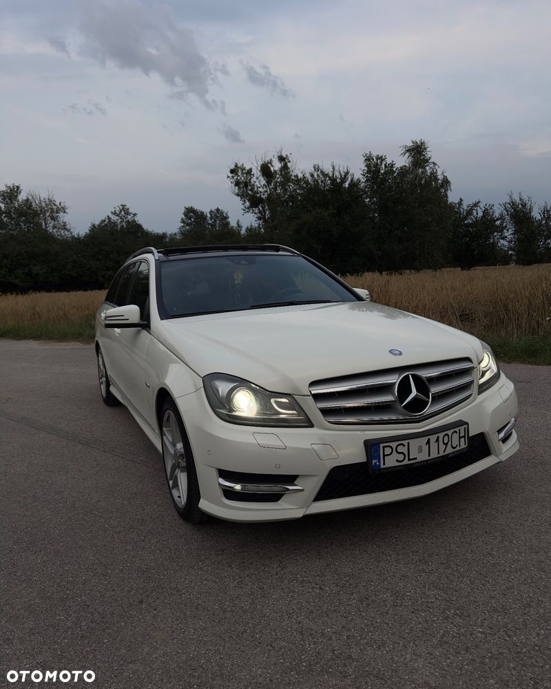 Mercedes-Benz Klasa C 220 CDI BlueEff 4-Matic Avantgarde - 2