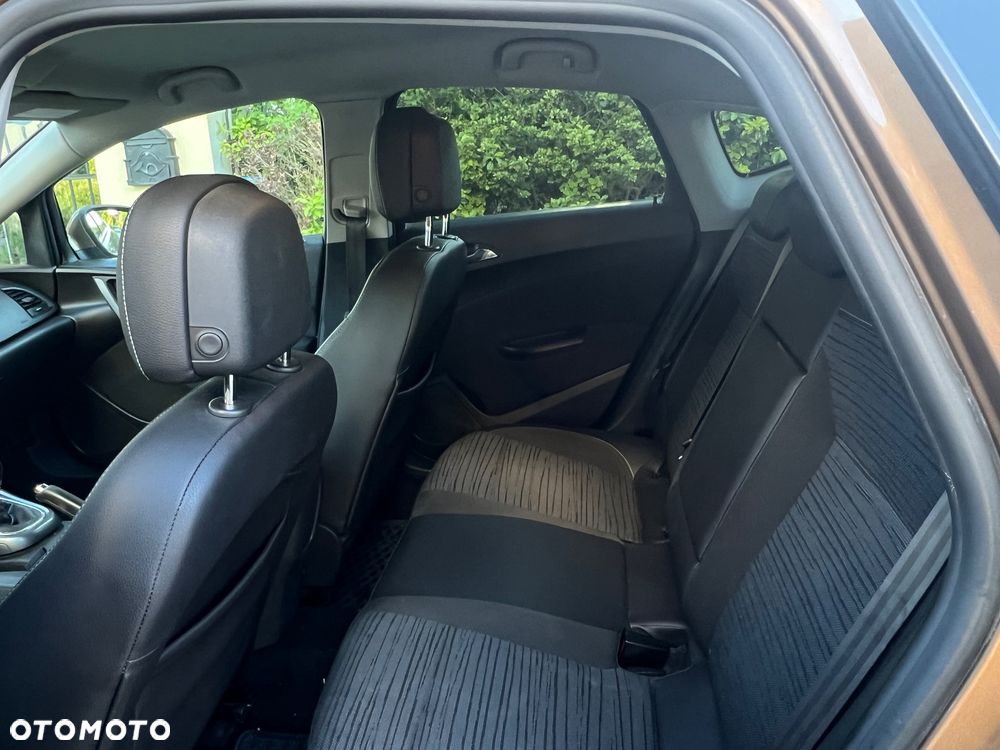 Opel Astra 1.4 T Cosmo S&S - 30