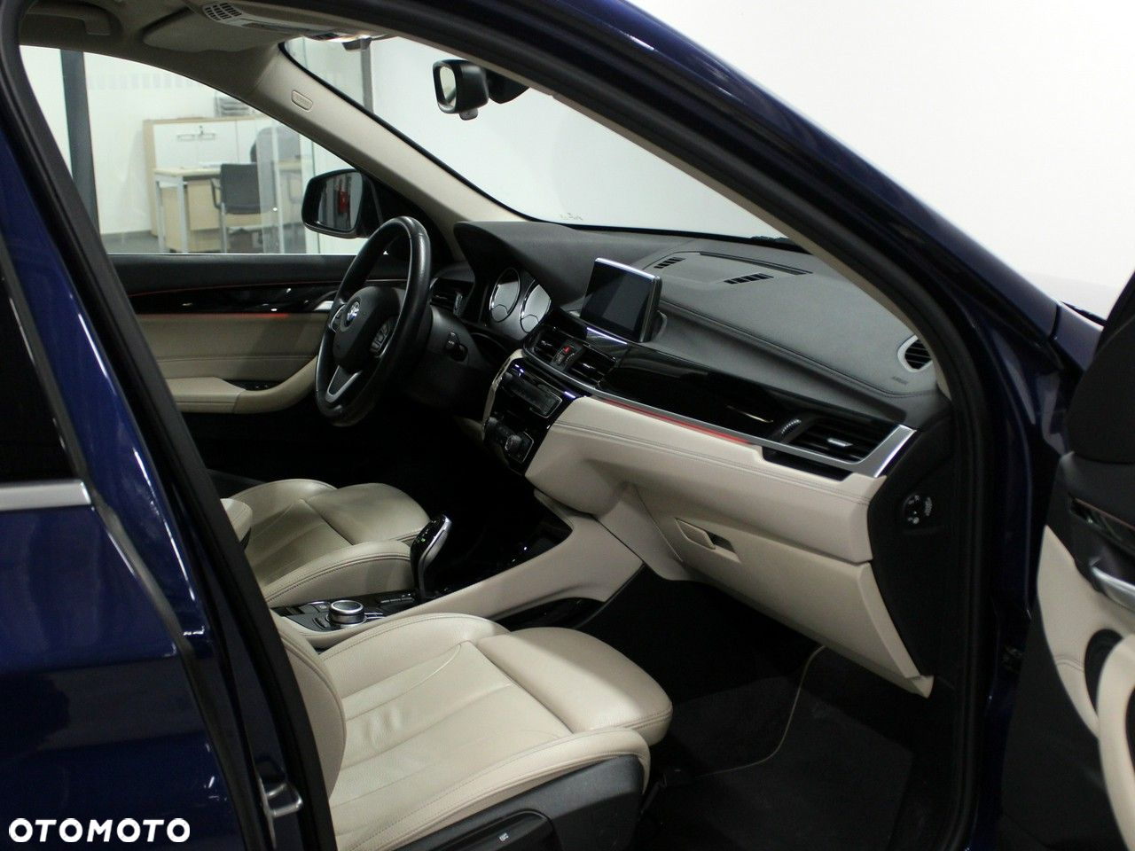 BMW X1 sDrive18d xLine sport - 11