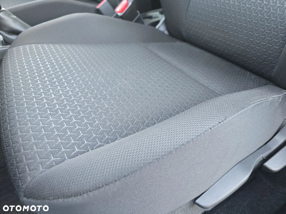 Suzuki Swift 1.2 Dualjet SHVS Premium Plus CVT - 12