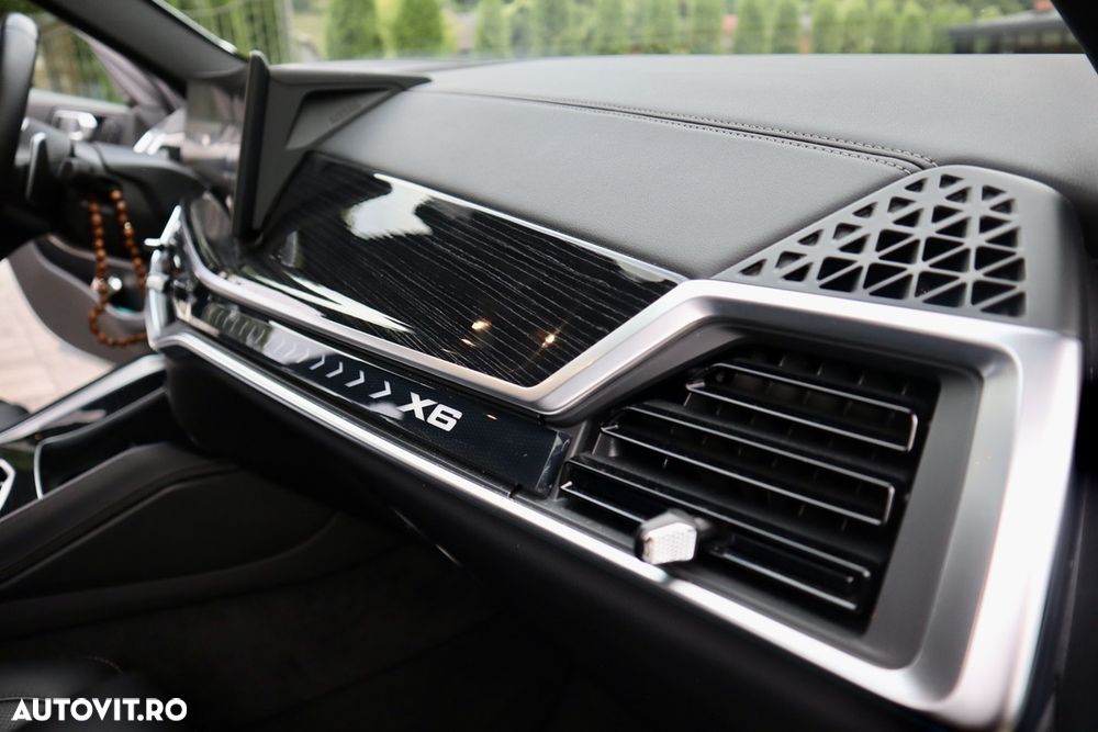 BMW X6 xDrive40i AT MHEV - 35