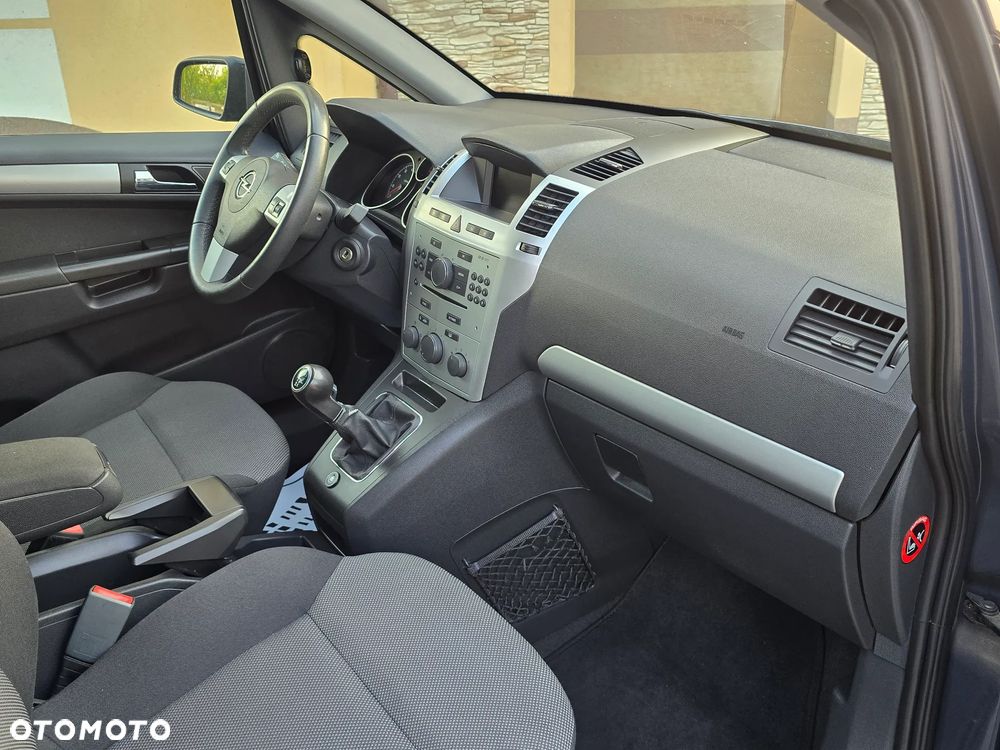 Opel Zafira 1.8 Selection - 21