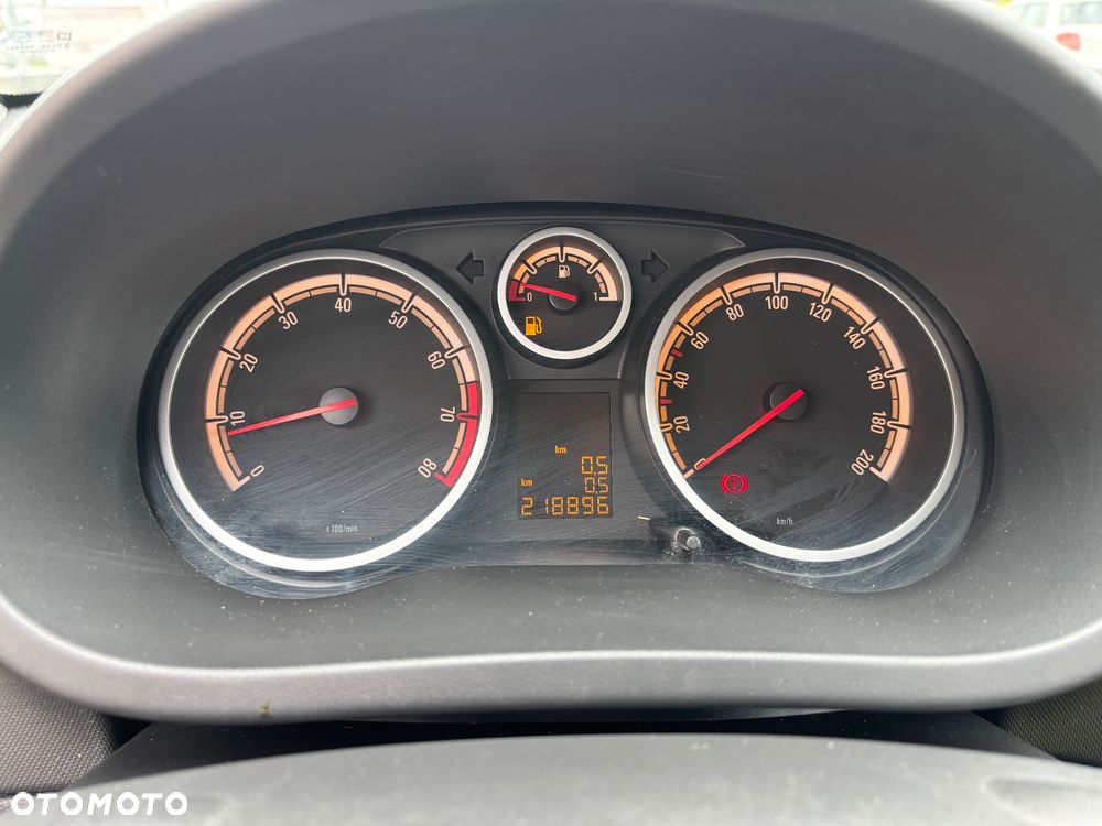 Opel Corsa - 18
