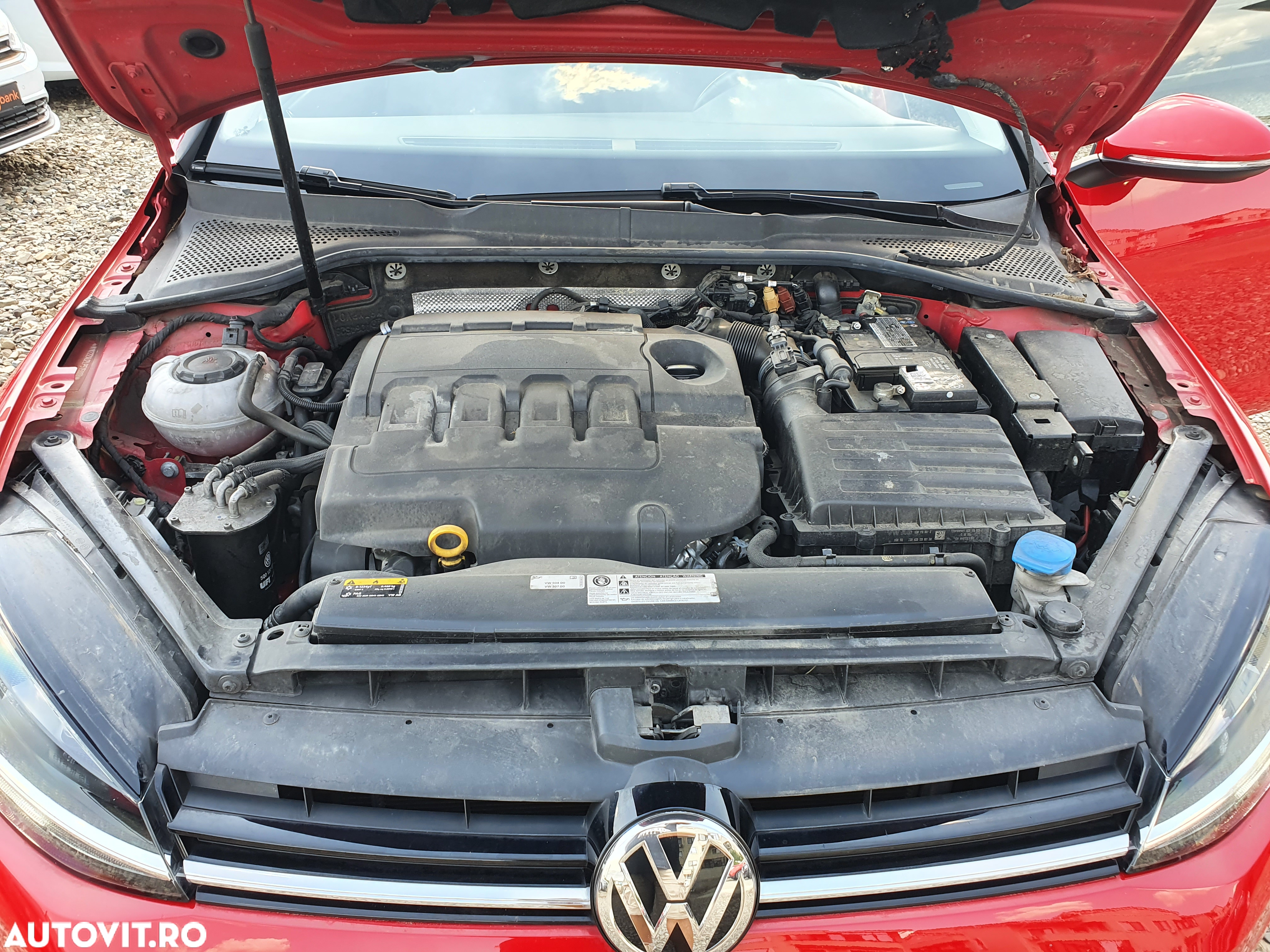 Volkswagen Golf 1.6 TDI Comfortline - 19